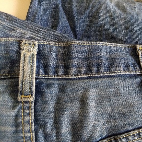 Levi's 559 relaxed fit straight leg jeans 44 x 32 - Picture 3 of 13